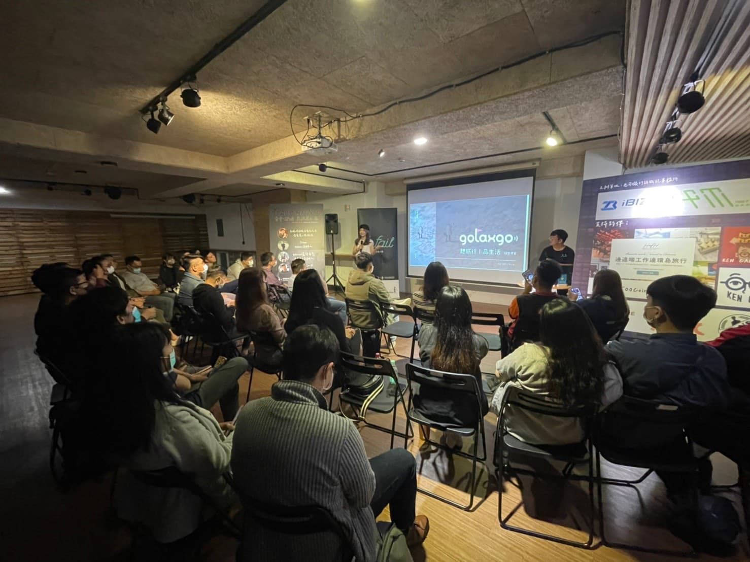 《Drawmind 畫鏡》與吳芮亞的跨界之旅：多元職業生涯與創業歷程（上篇）